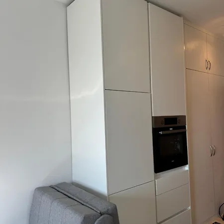 Diem - By Ta Leut Agency Apartman *