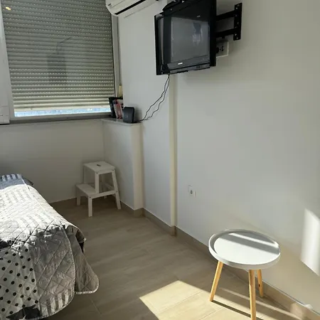 Diem - By Ta Leut Agency Apartman *